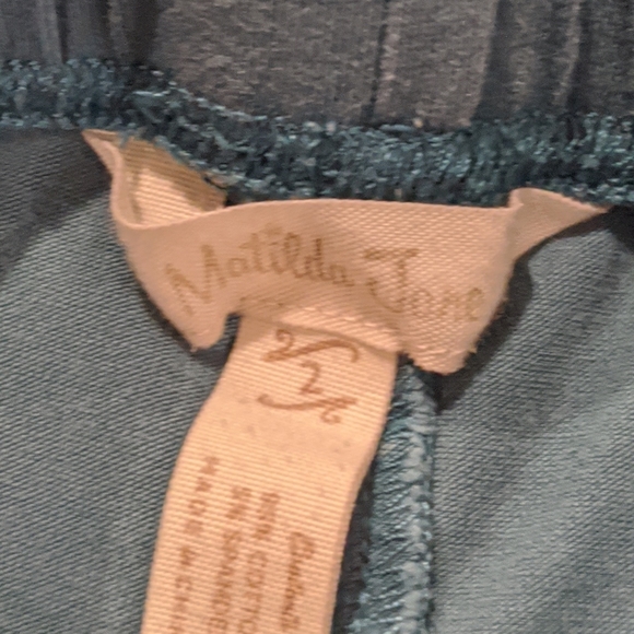 Matilda Jane - Picture 3 of 3